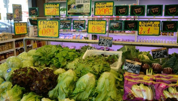 Le coût élevé d'une alimentation saine à blâmer pour la malnutrition